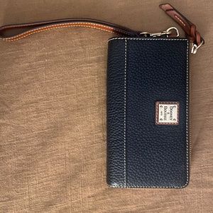 Dooney and Bourke wristlet/ wallet